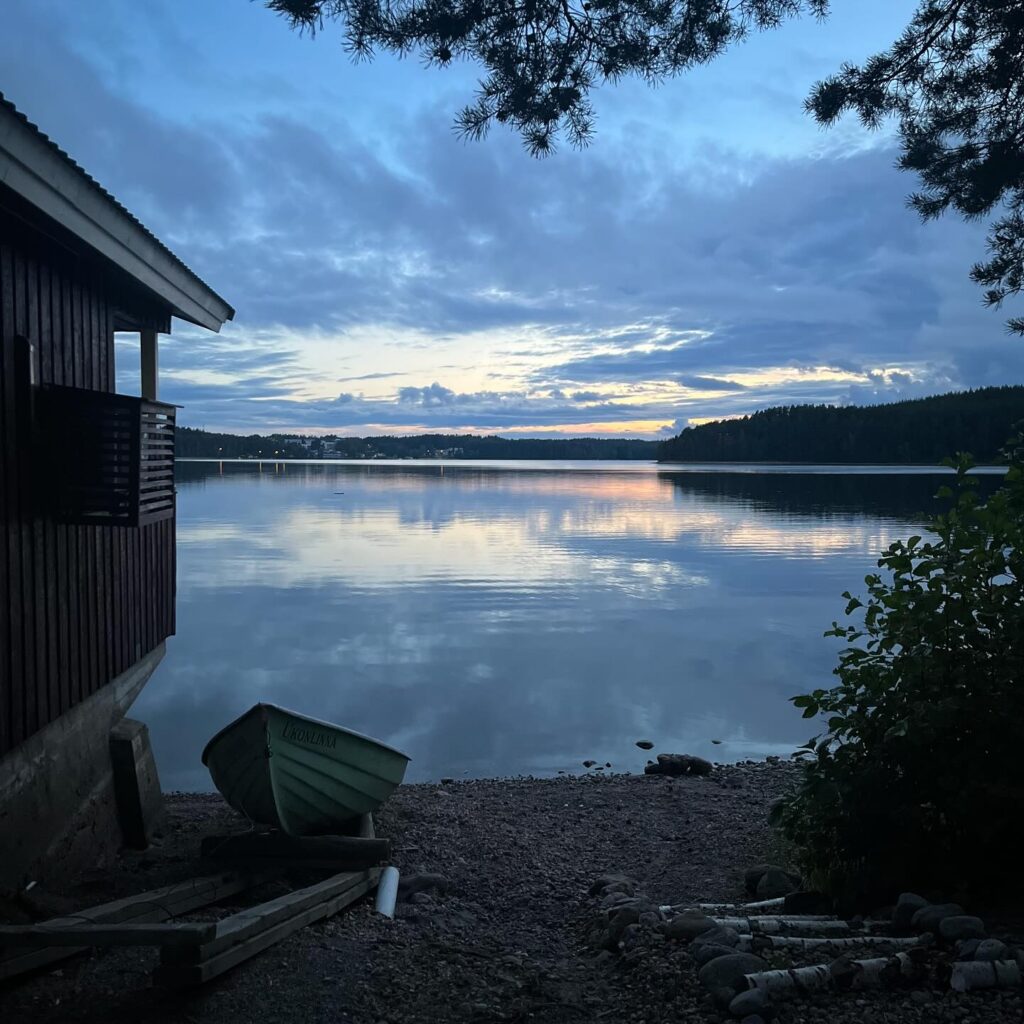 Näkymä Ukonlinnan saunalta Saimaalle päin